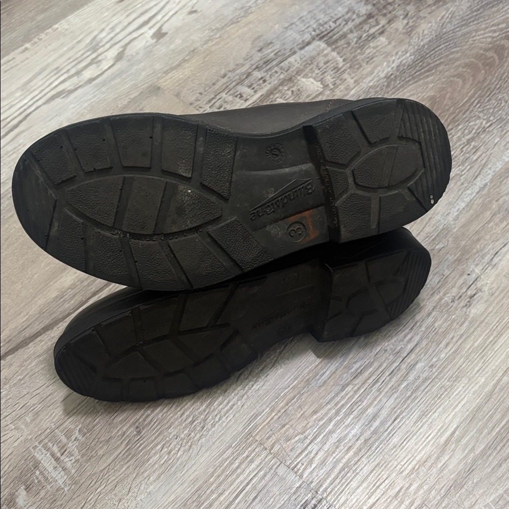 Blundstone boots - Picture 4 of 8